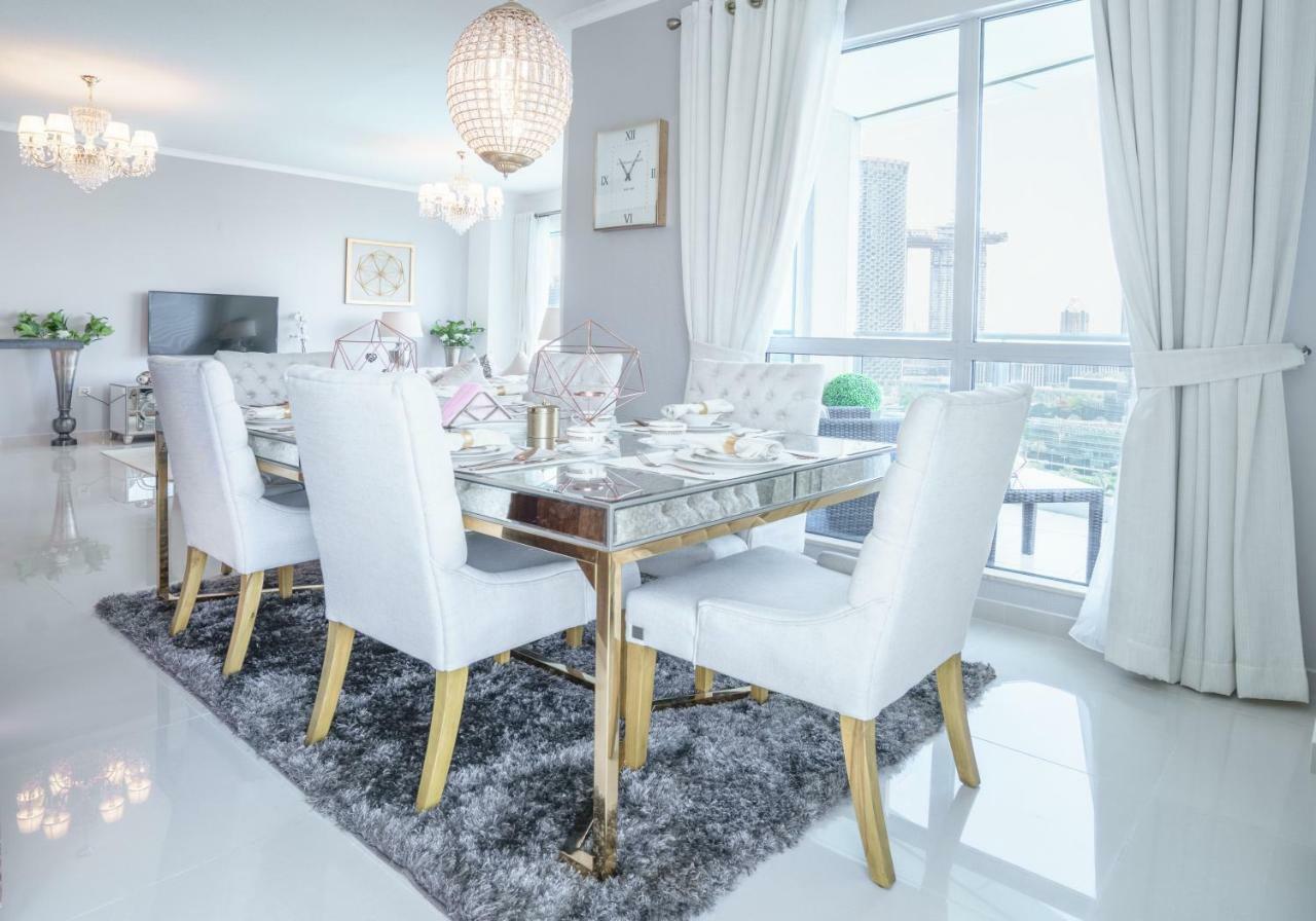 Elite Royal Apartment - Full Burj Khalifa & Fountain View - Premier - 2 Bedrooms & 1 Open Bedroom Without Partition Dubaï Extérieur photo